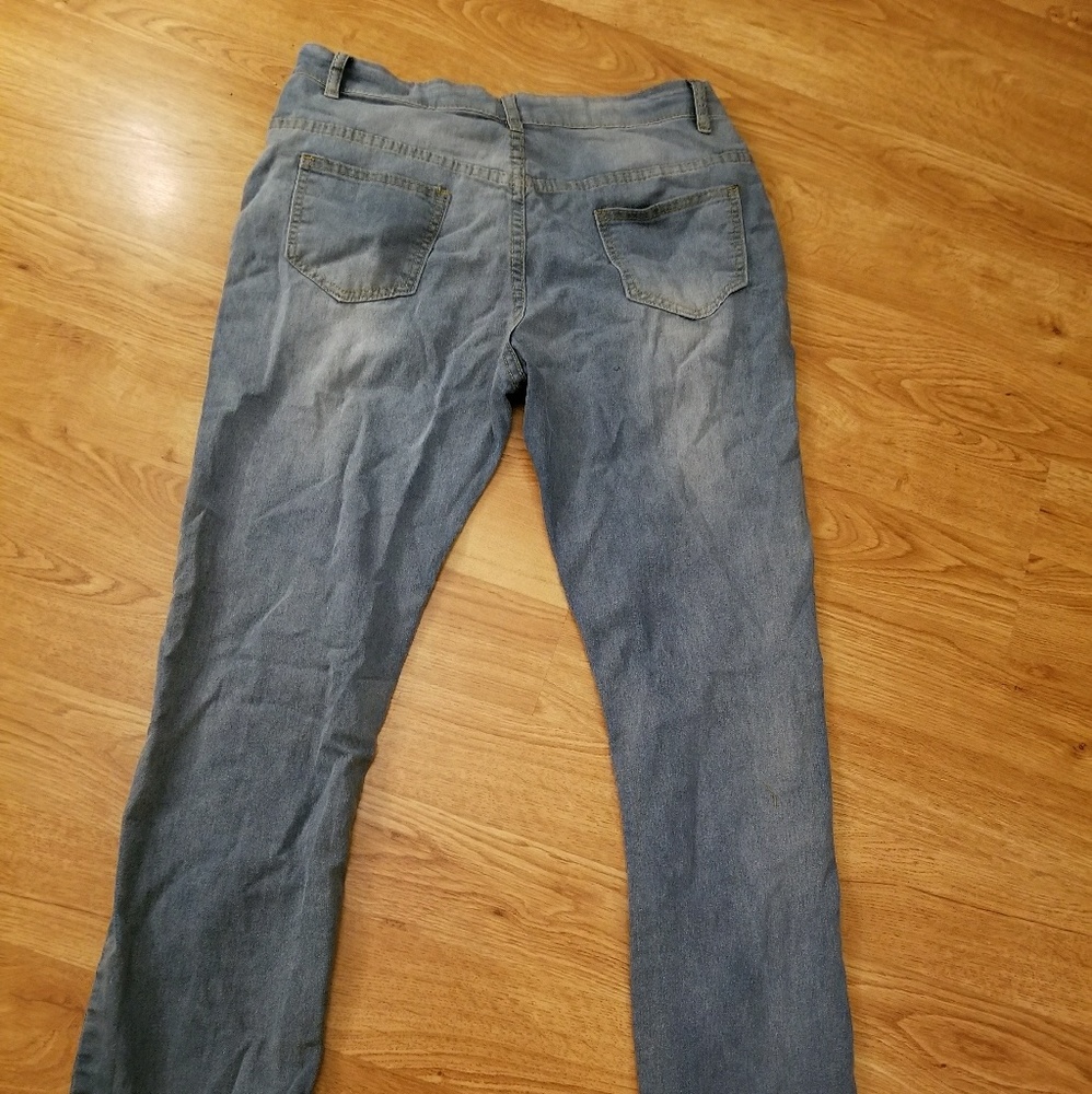 Jeans - Picture 3 of 3